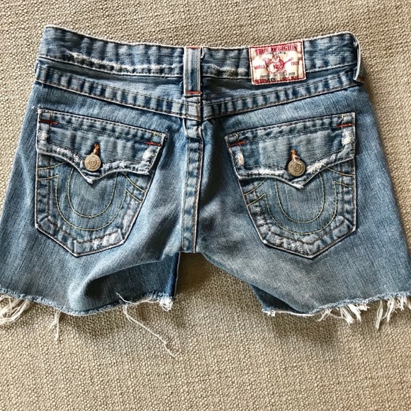 True Religion Pants - True Religion cut off style denim shorts size 27